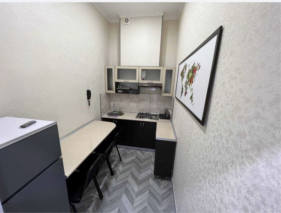 Продается Офис 354 кв Яккасарай ,Шота Руставели,коммерческое помещение