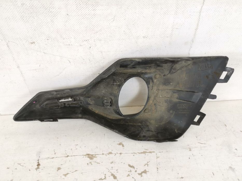 Grila Proiector Stanga Dacia  Logan 3 2020 2021 2022 2023 2024 Origina