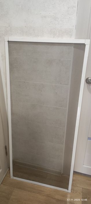 Москитная сетка на окно.