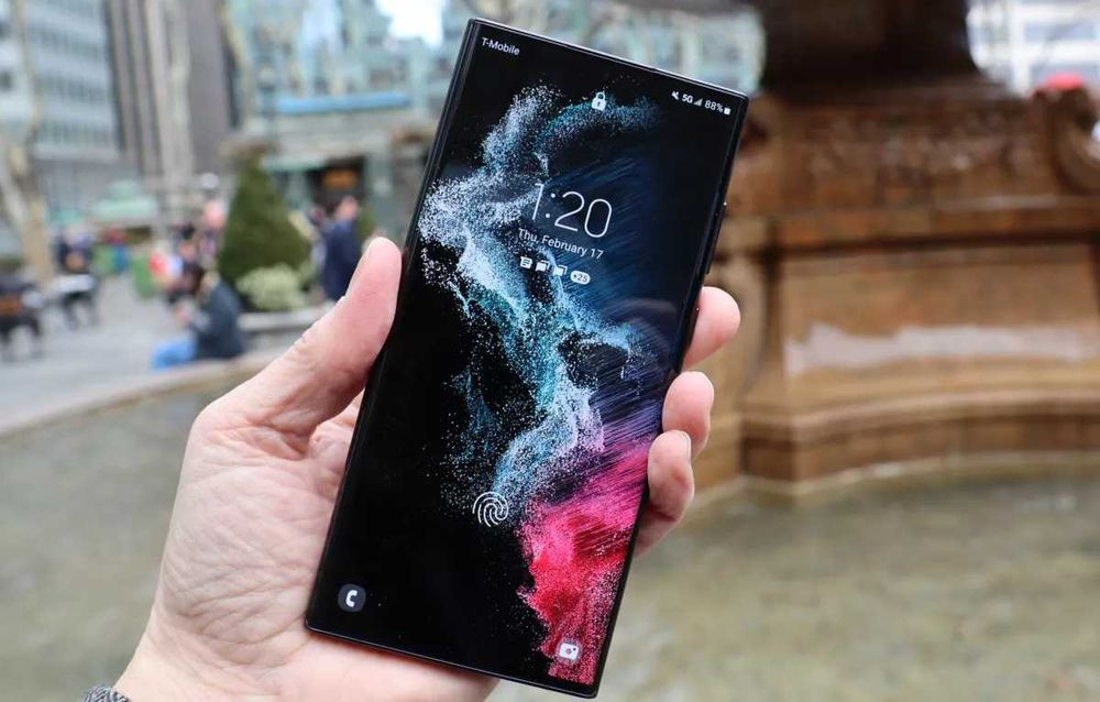 Крутейший флагман со стилусом