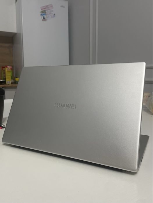 Ноутбук huawei matebook d15