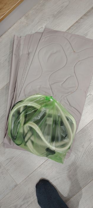 Продам матрас пролежней , цена 12 тысяч .