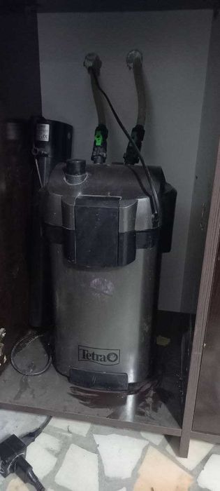 Akvarium kamplekt sotiladi