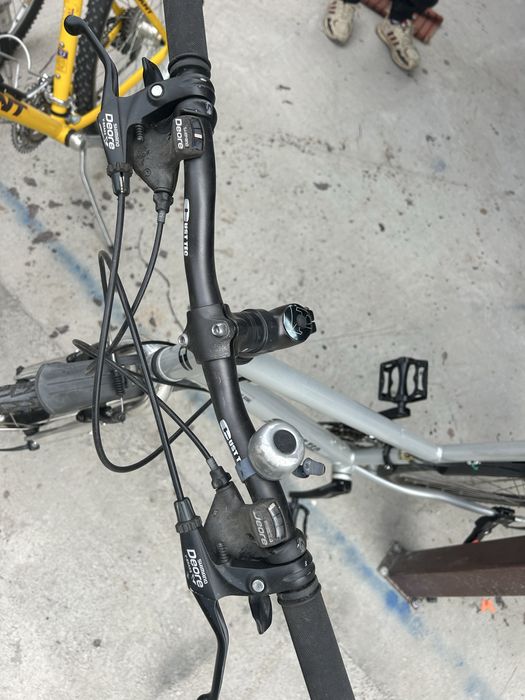 Bicicleta premium full Shimano DEORE facuta pe comanda in Germania