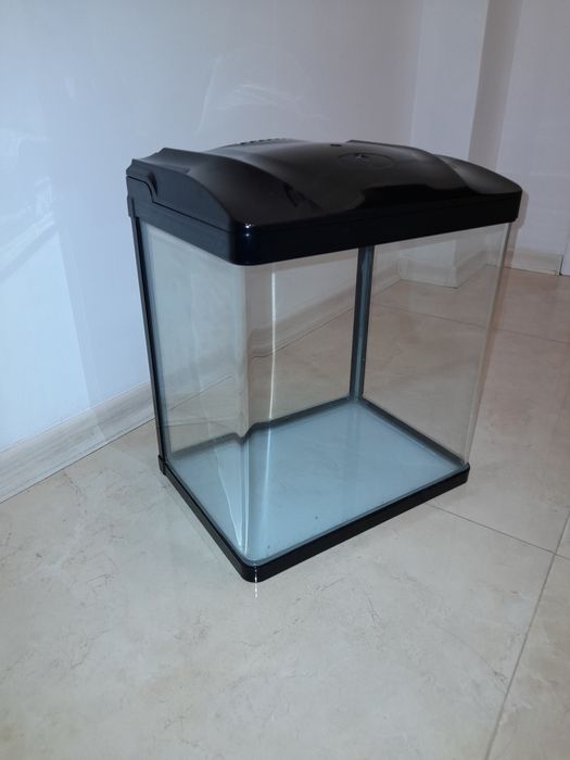 Панорамен аквариум 25литра 59лв!Спешно и изгодно!