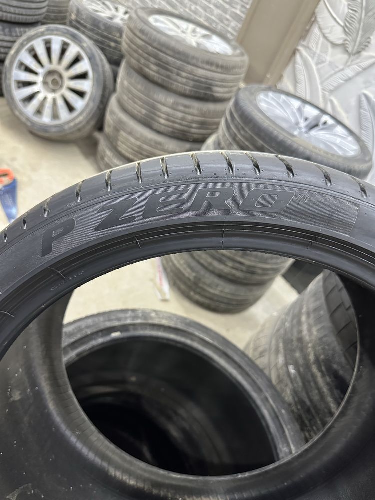 305/30/R21 pirelli p-zero