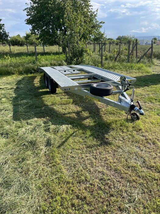Inchiriere platforma/ remorca auto