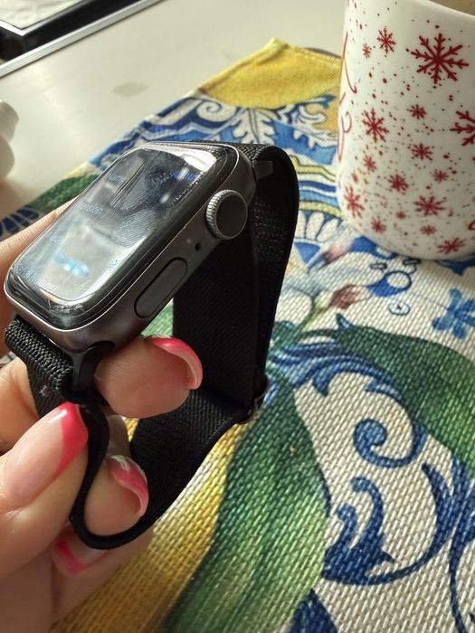 Продавам apple watch 5