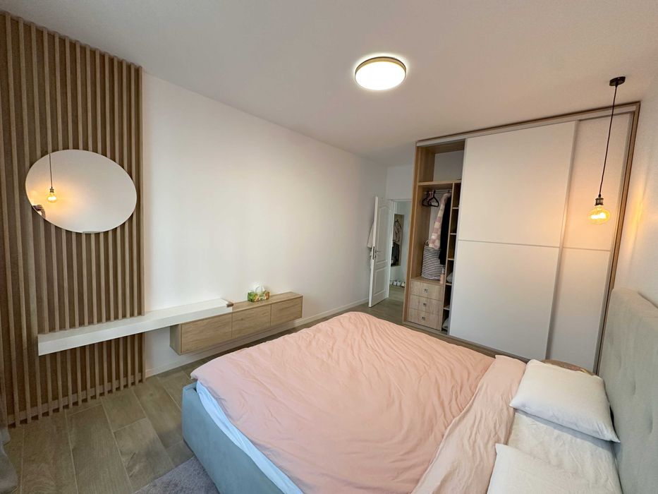 De închiriat - Apartament finisat în bloc nou, zona Casa Crișan