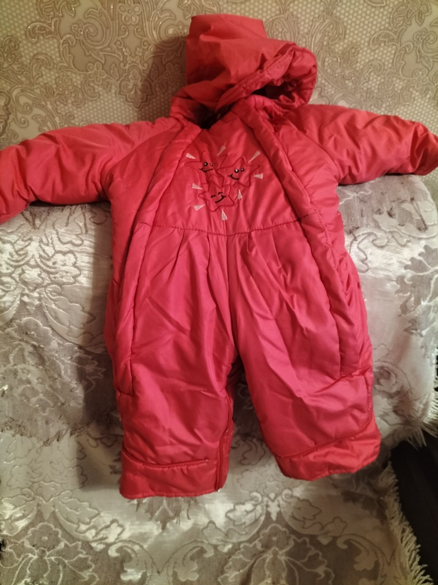 Продам комбензон зимний до 2 лет
