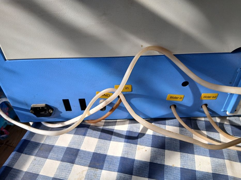 Лазер за гравиране и рязане 40 W CO2