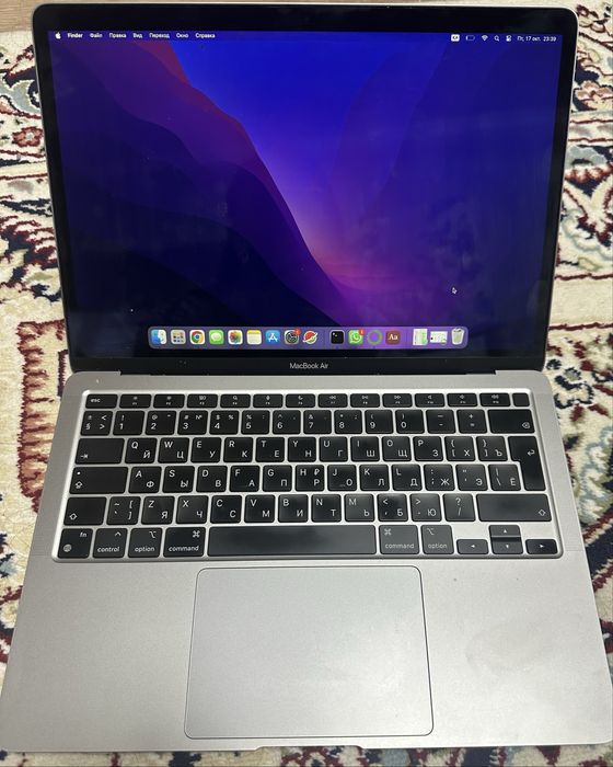 Macbook air m1, 2020, 8 гб