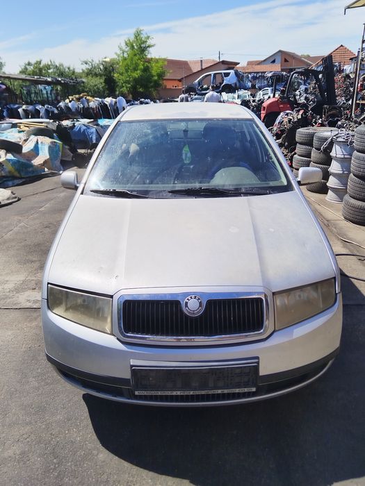 Capota Skoda Fabia 1