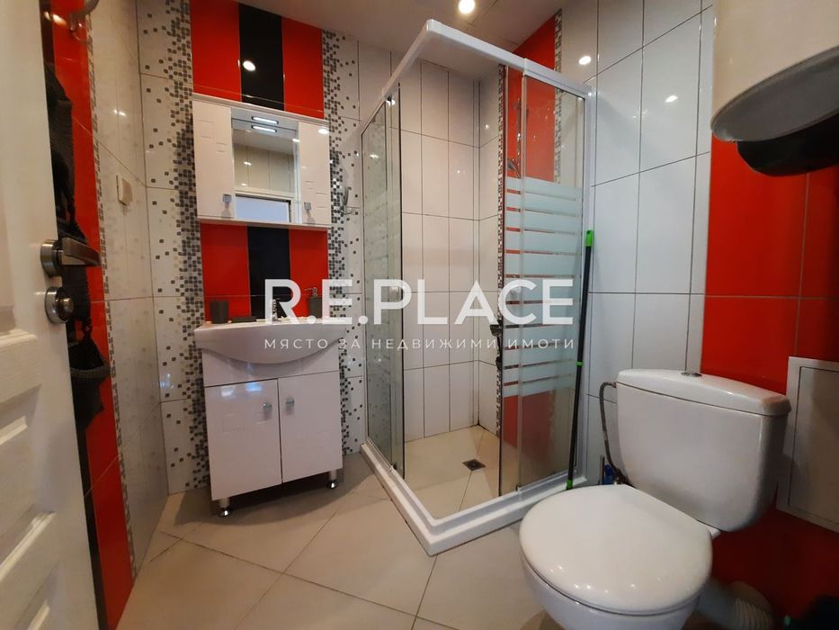 Дава се под наем Двустаен апартамент в Варна, Победа - 68 кв.м за 612 € - Снимка #4