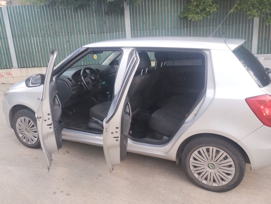 Skoda Fabia 2 An 2011 benzina + gpl