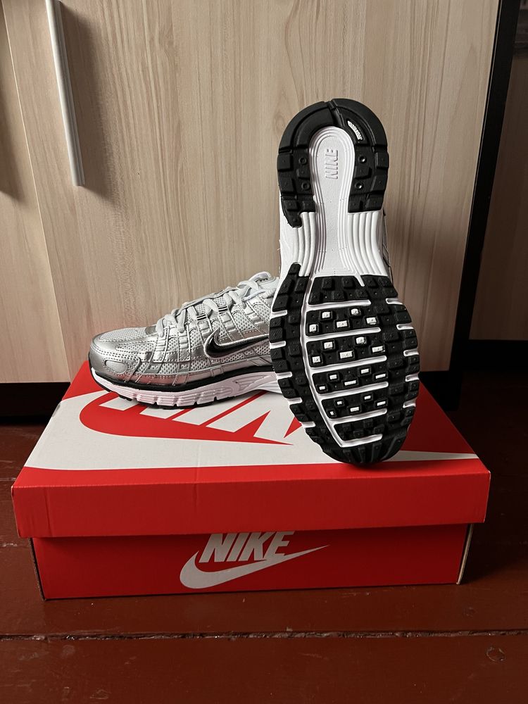 Обувки Nike дамски