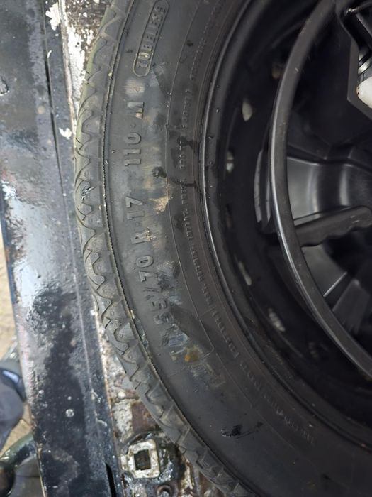 Резервна гума,патерица за мерцедес