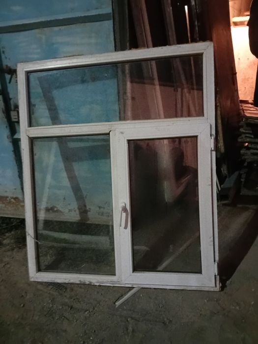 Пластик терезелер сатылады размери ар турли пластик есикте бар