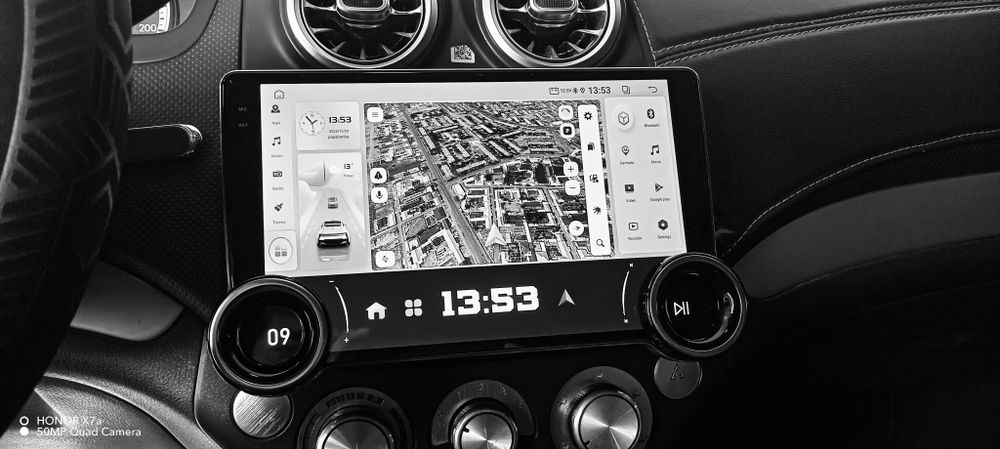 Diamond 2K 4/64.  Manitor