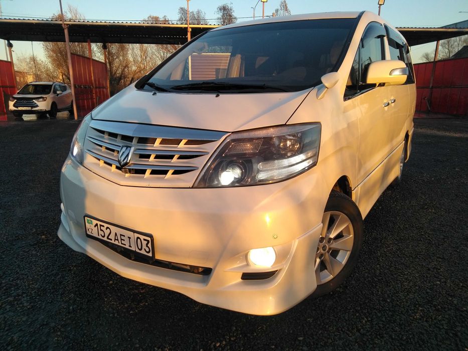 Toyota Alphard 2006
