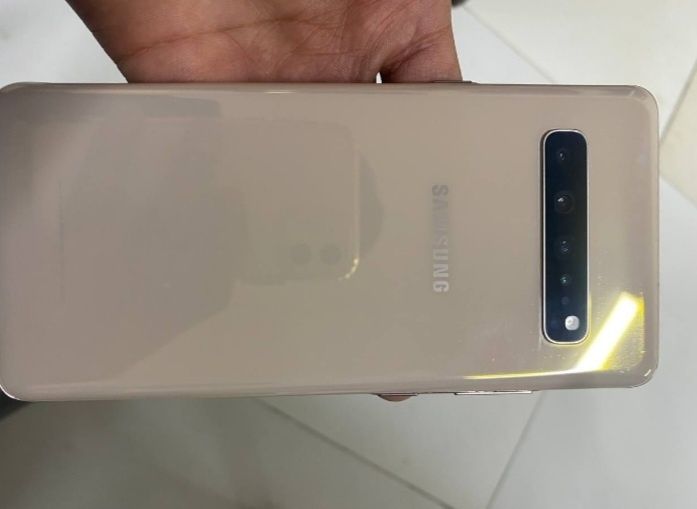 Samsung  s10 5G 256 tali