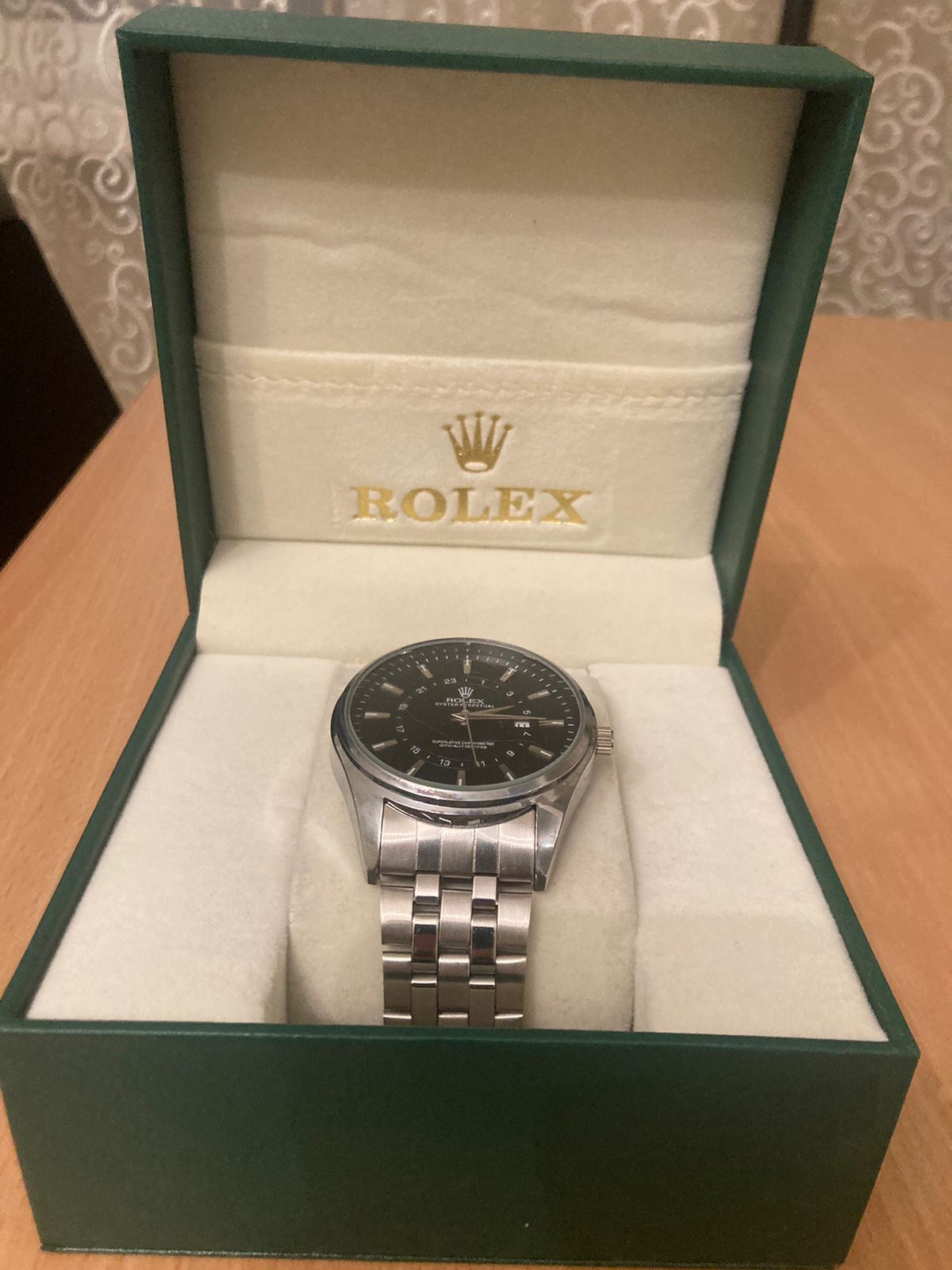 Новые Часы  Rolex продам , доставки нету !!!