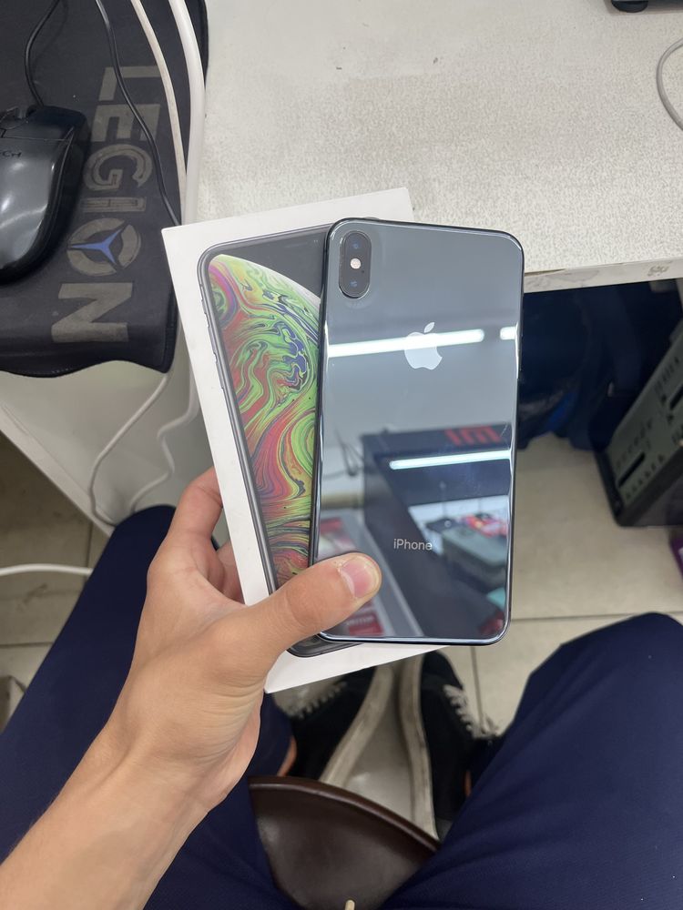 iphone xs max 64 gb