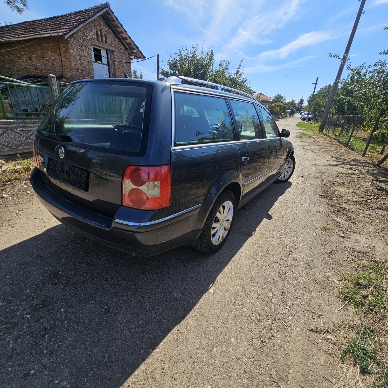 Пасат 5.5 v6 4x4 193k.s на части само
