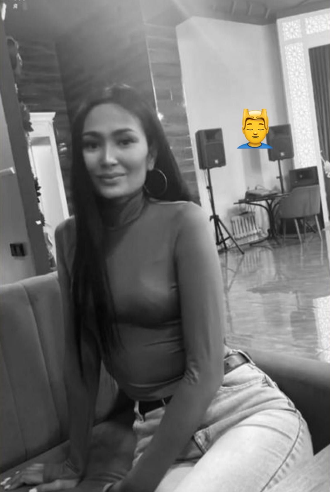 М,ассаж на кровати