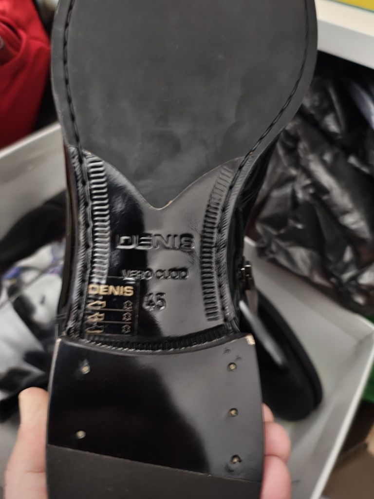 Cizme piele lăcuită 45 Denis