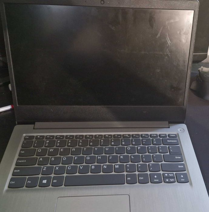 Laptop lenovo ideeapad 3