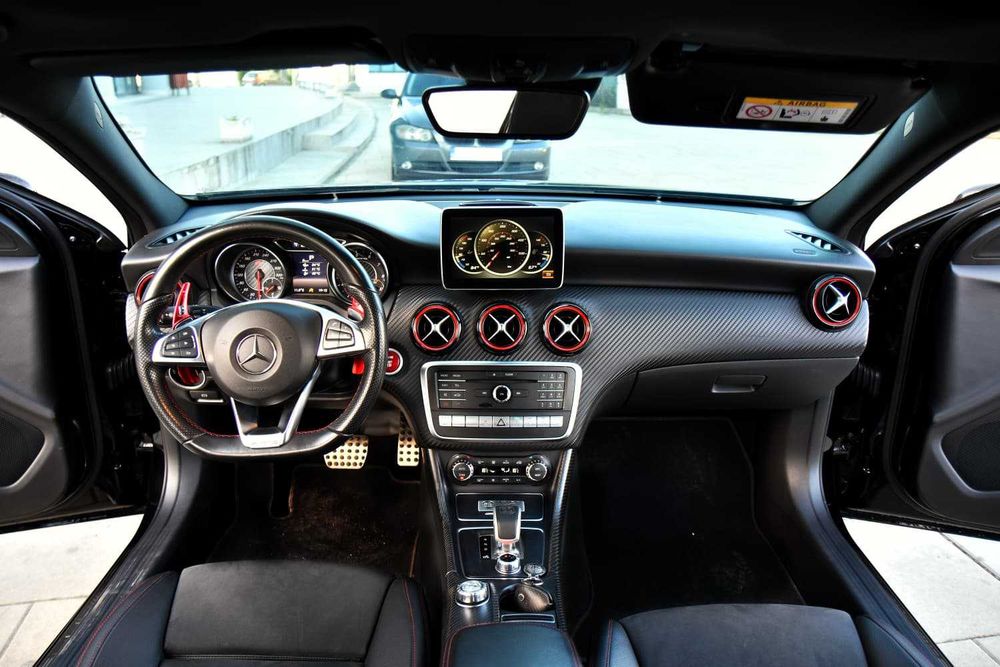 Mercedes-Benz A45 AMG