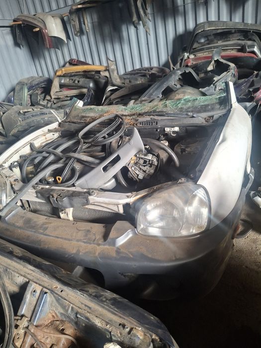 Привазной запчасти на хундай Санта фе