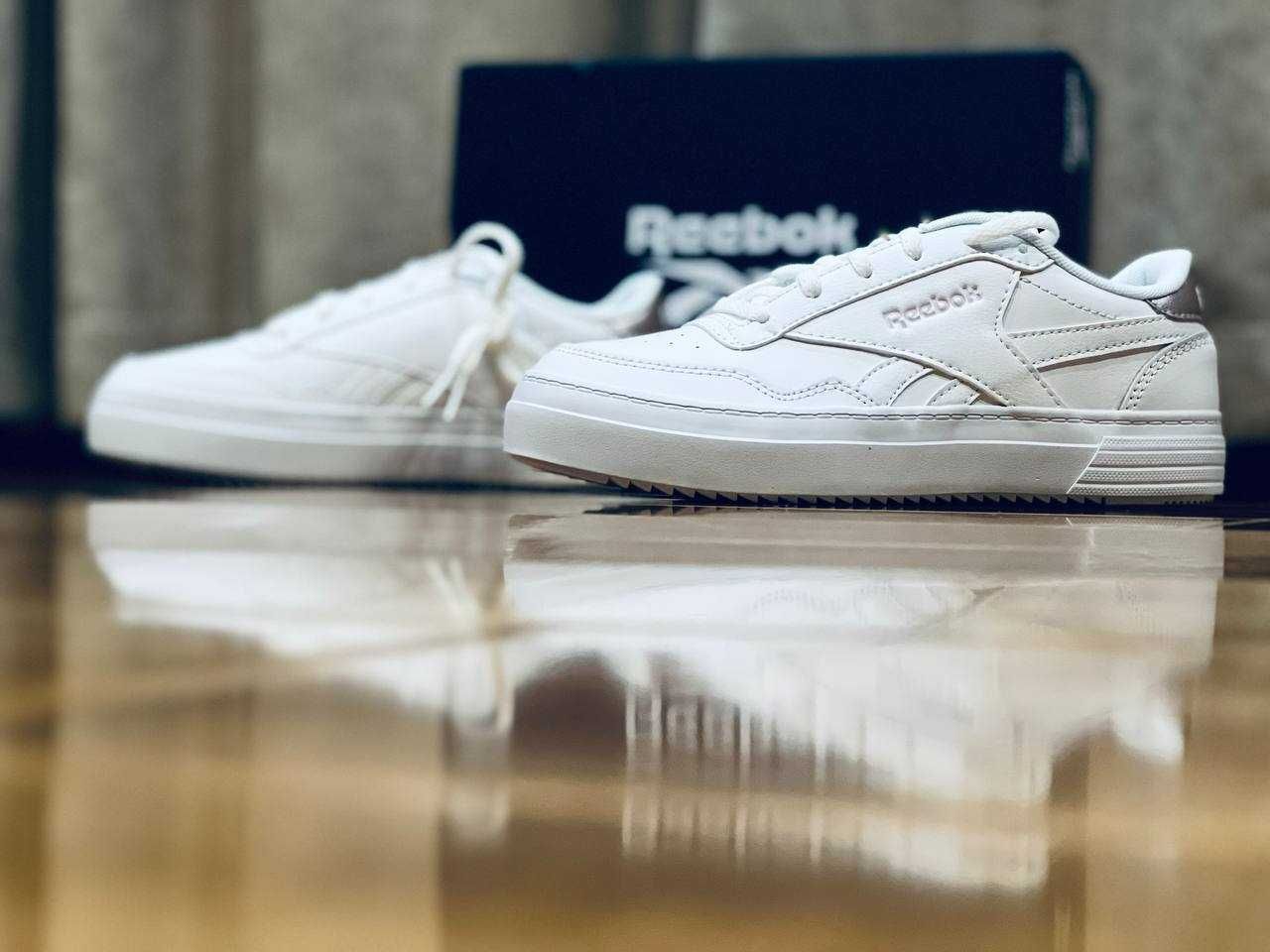 Reebok женские кожаные кроссовки РАЗМЕР 35, 36
