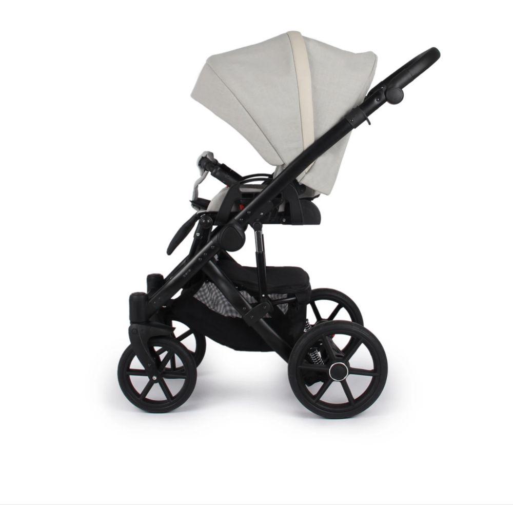 Продам коляску IDEAL от Bexa 2 в 1