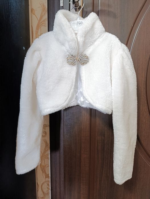 Продаётся шубка,балеро.