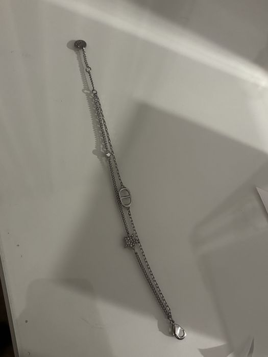bratara dior , este noua cu punga , am si poza de cand am cumparat o