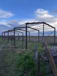 Vând hală metalica