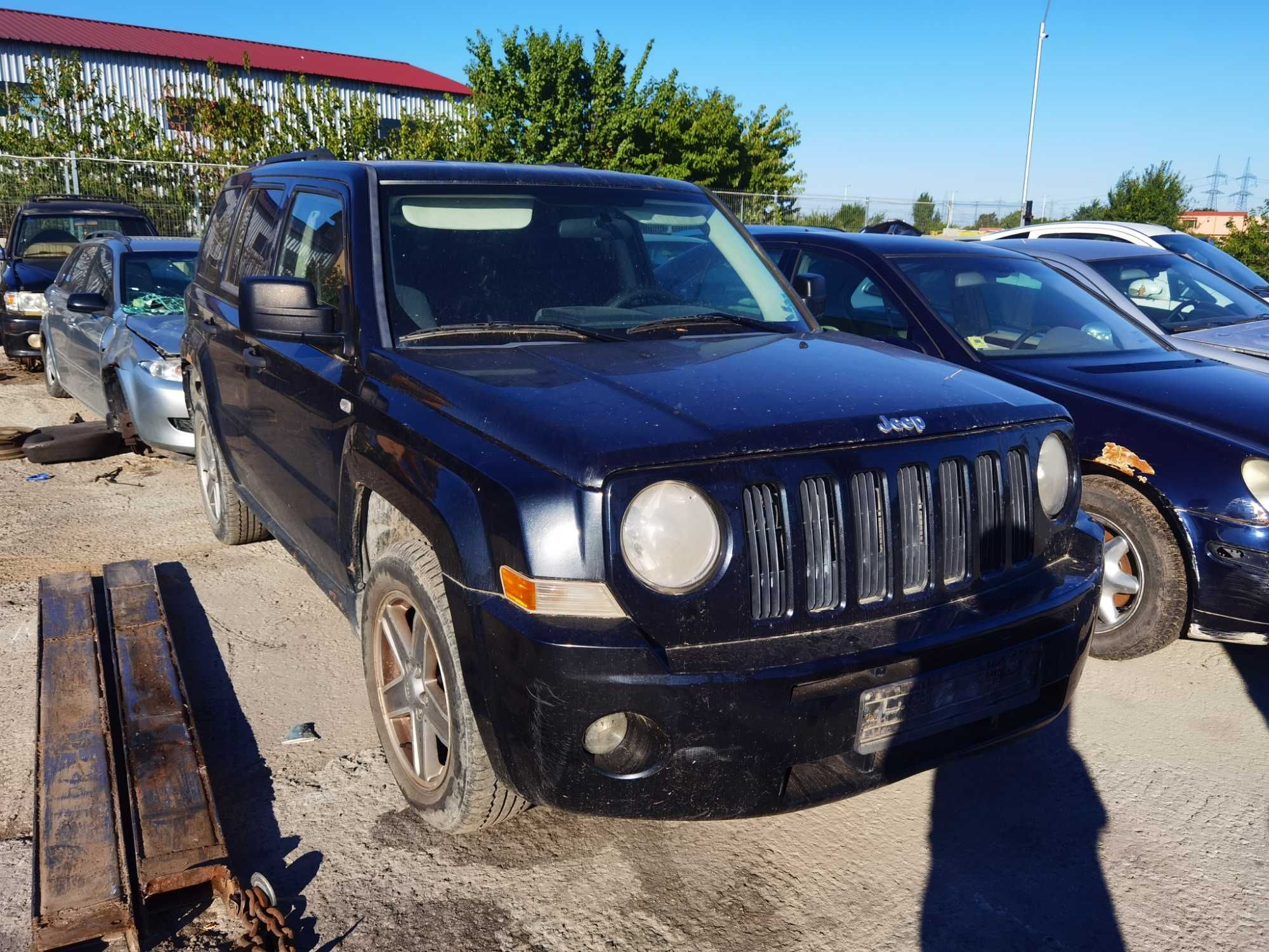 На части! Jeep Patriot 2.4 i 16V