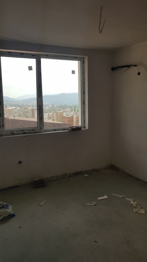 Продава се Тристаен апартамент в Благоевград, Освобождение - 91 кв.м за 900 €/кв.м - Снимка #5