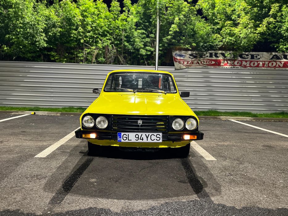 Vand dacie 1300  1982 cu elemente de 1310