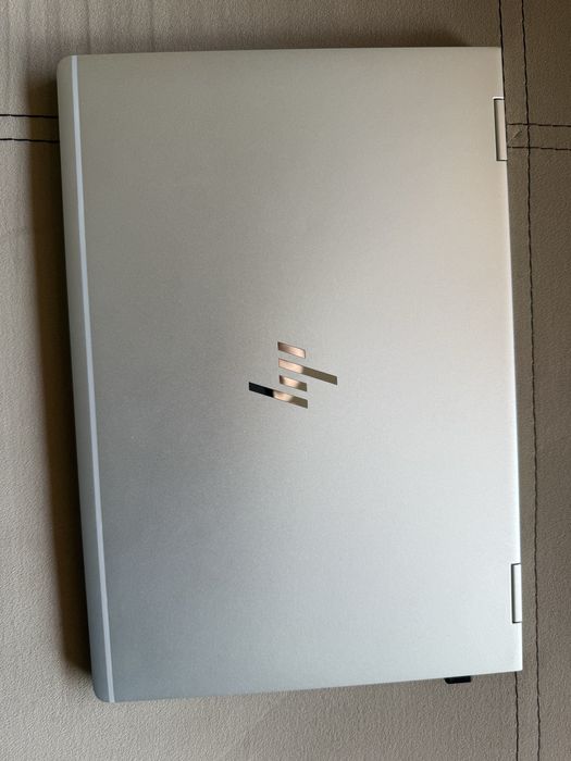 Лаптоп HP EliteBook x360 1030 G2