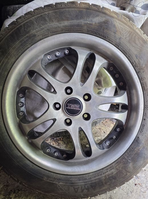 Комплект дисков с покрышками