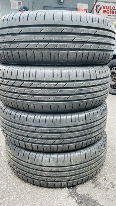 Vand patru cauciucuri Nokian 185.60.15 vară ca noi