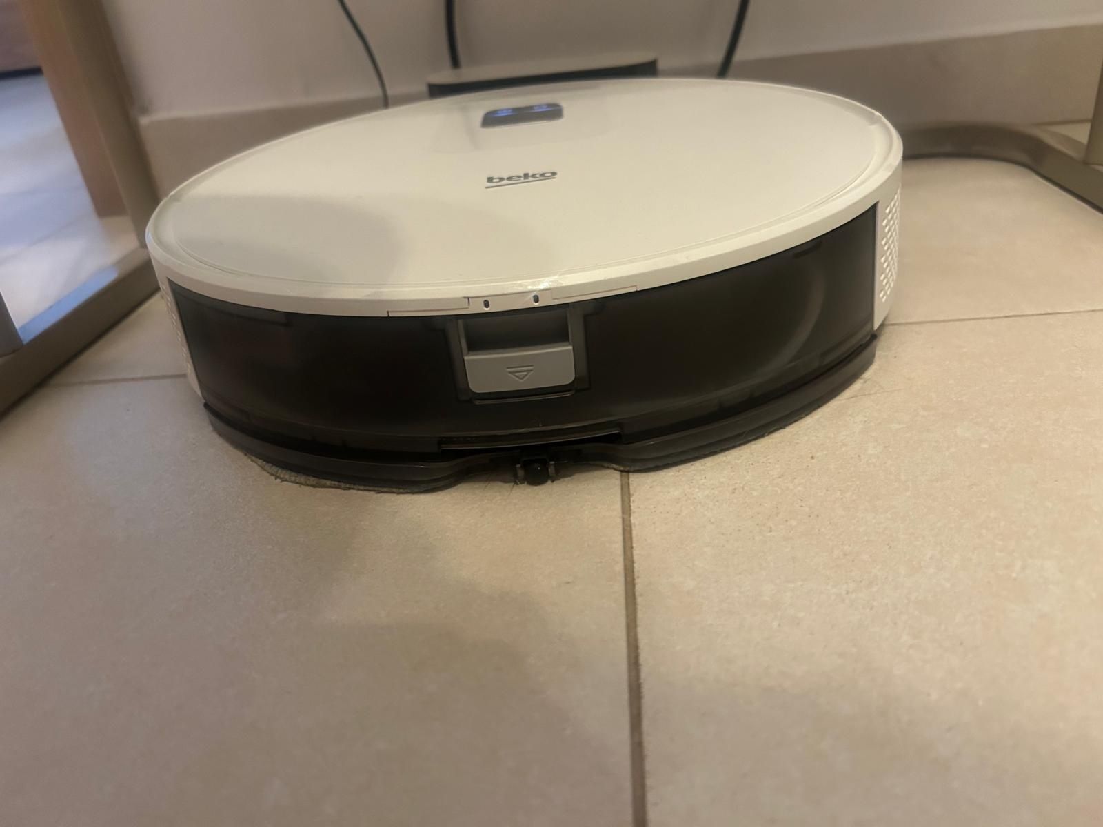 Vand aspirator robot 2 in 1