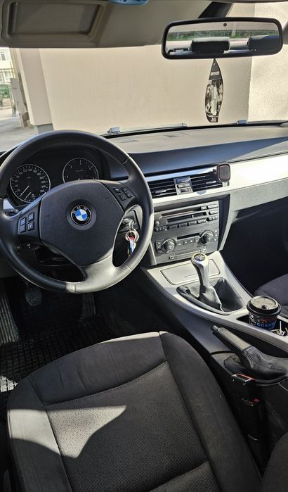 Vând/Schimb BMW E90 318d 2006 190.000 km