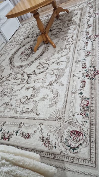 Продам ковер 3х4