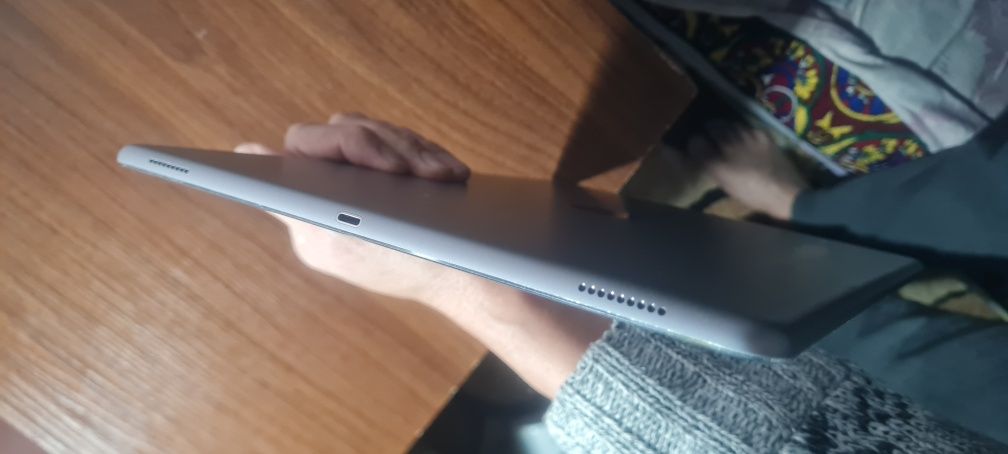 ipad pro 12.9 1 versiya 128