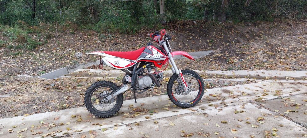 Продам питбайк apollo rfz 140 open