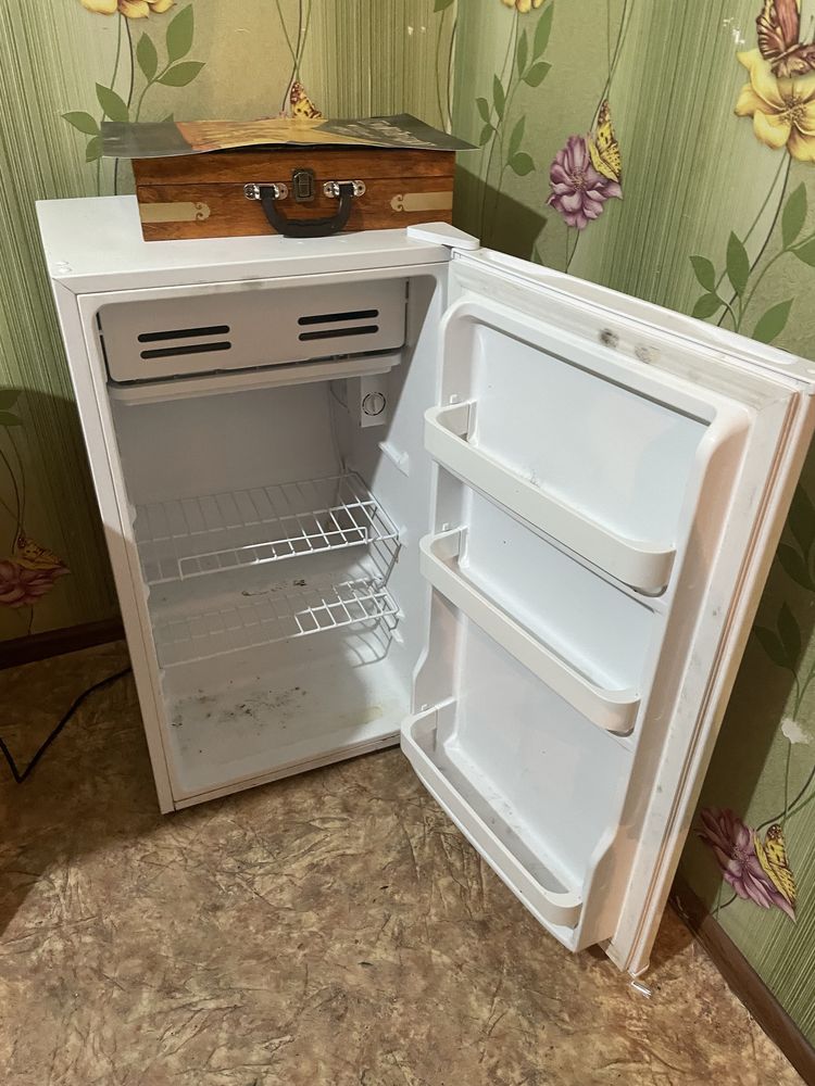 Продается холодильник